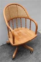 Oak Barrel Back Spindle Desk Chair