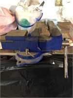 5" vise