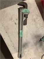 light weight 24" pipe wrench