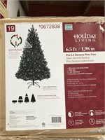 CHRISTMAS TREE SENECA PINE 6 1/2 FT