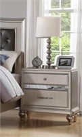 B520 Nightstand