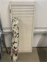 2 Shutters 18x48 And Fabric Roll