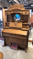 Pump Organ Untested