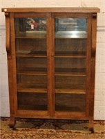 Oak Curio Cabinet (cracked left side glass)