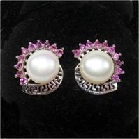Sterling silver pearl post earrings with round