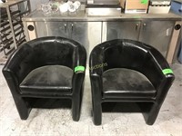 2 Lounge Chairs