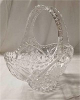 8" oval Crystal basket