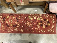 Aprox 6x9 rug