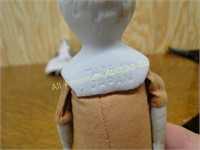 4 ASSORTED ANTIQUE/VINTAGE CLOTH AND BISQUE DOLLS