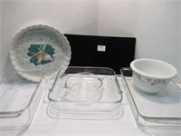 4 Pyrex Bowls / Quiche Plate / Mixing Bowl