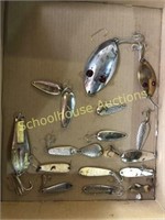 Flat of lures