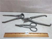 NEAT PLIERS AND SNIPS