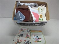 LARGE LOT OF LINENS