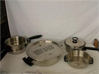 Assorted Pots&Pans 12" skillet,61/2" pots