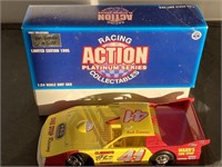 Buck Simmons 1995 1:24 Die Cast Race Car