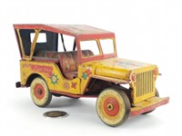 Jouet vintage en métal Gold Lion Jeep tin toy