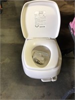 Camper toilet