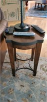Side accent table
