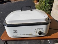 Nesco 18 quart roaster oven - used - works