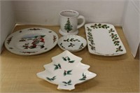 SELECTION OF CHRISTMAS SERVING TRAYS AND MORE