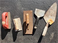 Masonry tools (5 in lot)