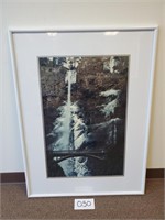 Framed Multnomah Falls Picture (No Ship)