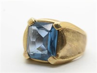 10K Gold Man's Blue Stone Ring Size 7