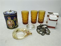 lot of decorative and other items