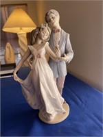 L - Now and Forever Lladro Figurine #7642
