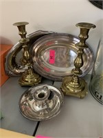 LOT OF SILVERPLATE / BRASS CANDLESTICKS