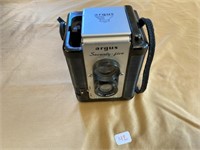 Vintage Argus 75 Camera