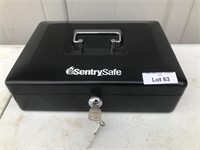 Sentry Safe Lock Box with Key