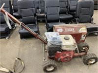 HONDA 8 HP COMMERICAL EDGER