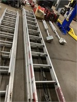 40'? ALUMINUM EXTENSION LADDER