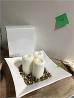 white candle center piece