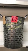 METAL DECORATIVE  TRASH CAN (13” TALL)