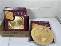 gold Christmas plates