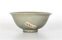 Chinese Celadon Glazed Crackle Bowl
