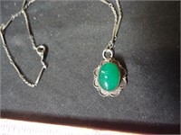 Sterling silver necklace w / green stone