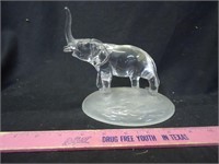Lead crystal elephant (made in France)