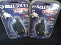 Set of walkie talkies