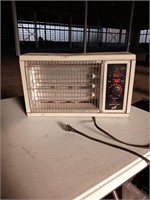 Small electric heater