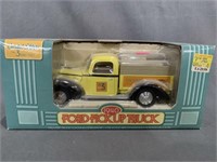 1940 Ford Home Hardware Bank