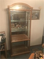 Lighted Display Cabinet - Nice - 76? T x 30? W