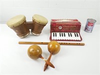 Instruments de musique /maracas, accordéon