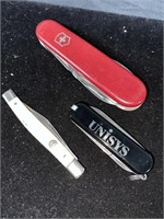 Red Cross pocket knife & UNISYS pocket knife