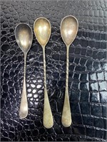 Lot of reed & barton silver spoons