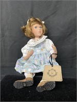 Yesterdays child the doll collection ‘Megan’