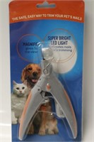 MAGNIFIER & LED LIGHT DOG , CAT NAIL CLIPPER