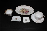 Mixed Lot of Porcelain Trays & Cups